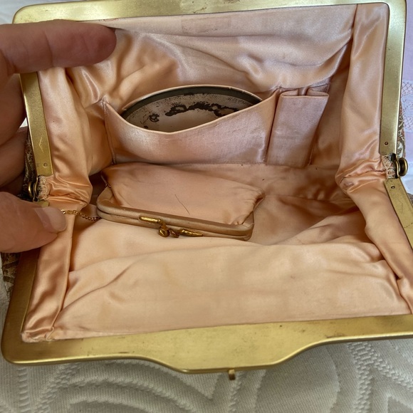 Vintage Clutch - Picture 5 of 10